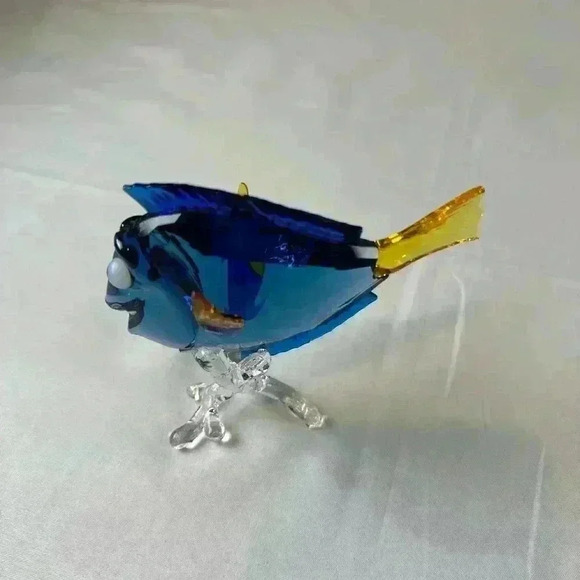NWT - Swarovski Crystal Disney - Dory from Nemo Glass Figure - Picture 3 of 10